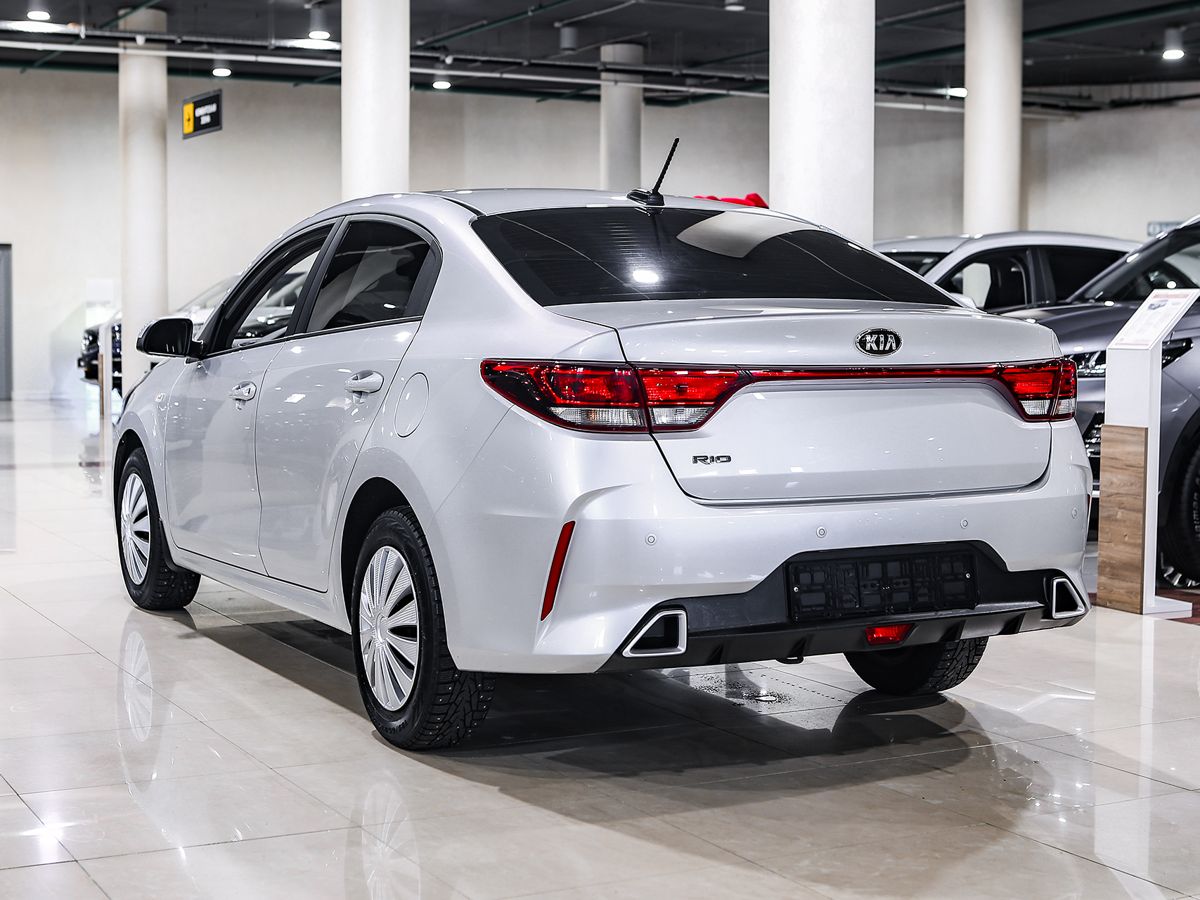 Купить Rio с пробегом