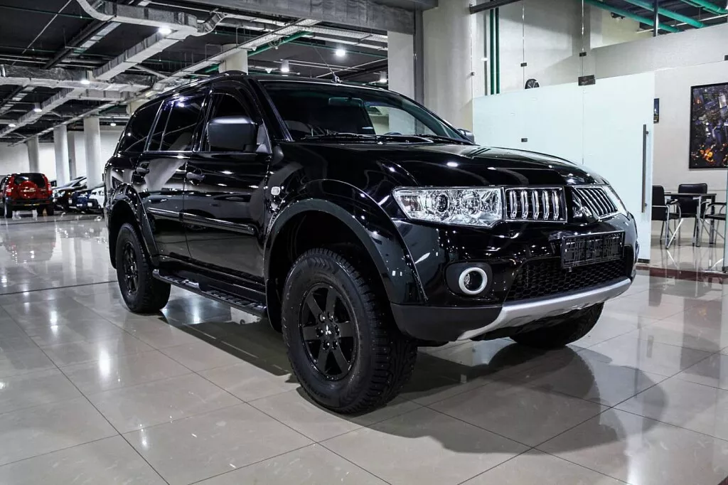 Купить Pajero Sport с пробегом