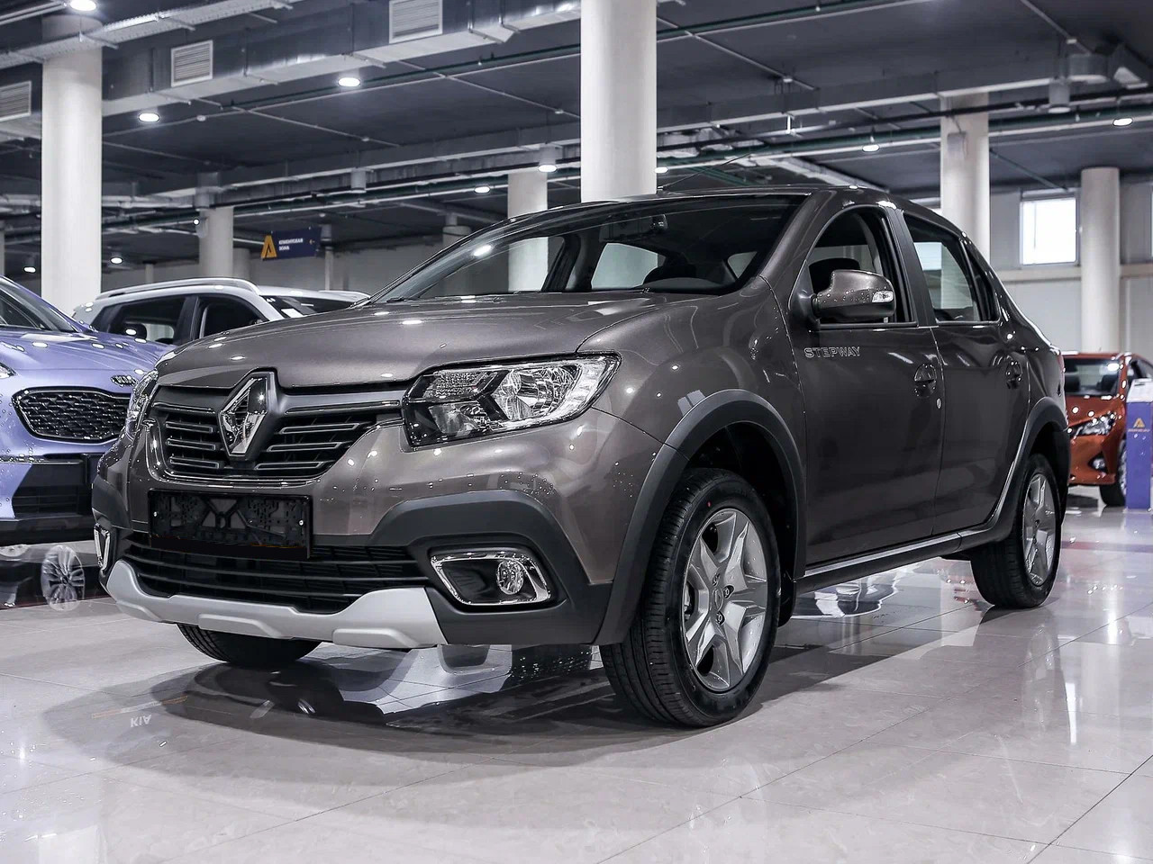 Купить Logan с пробегом